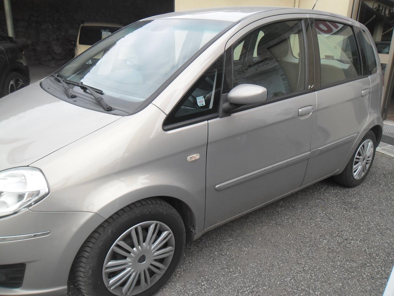 Lancia MUSA 1.4 16V Oro GPL