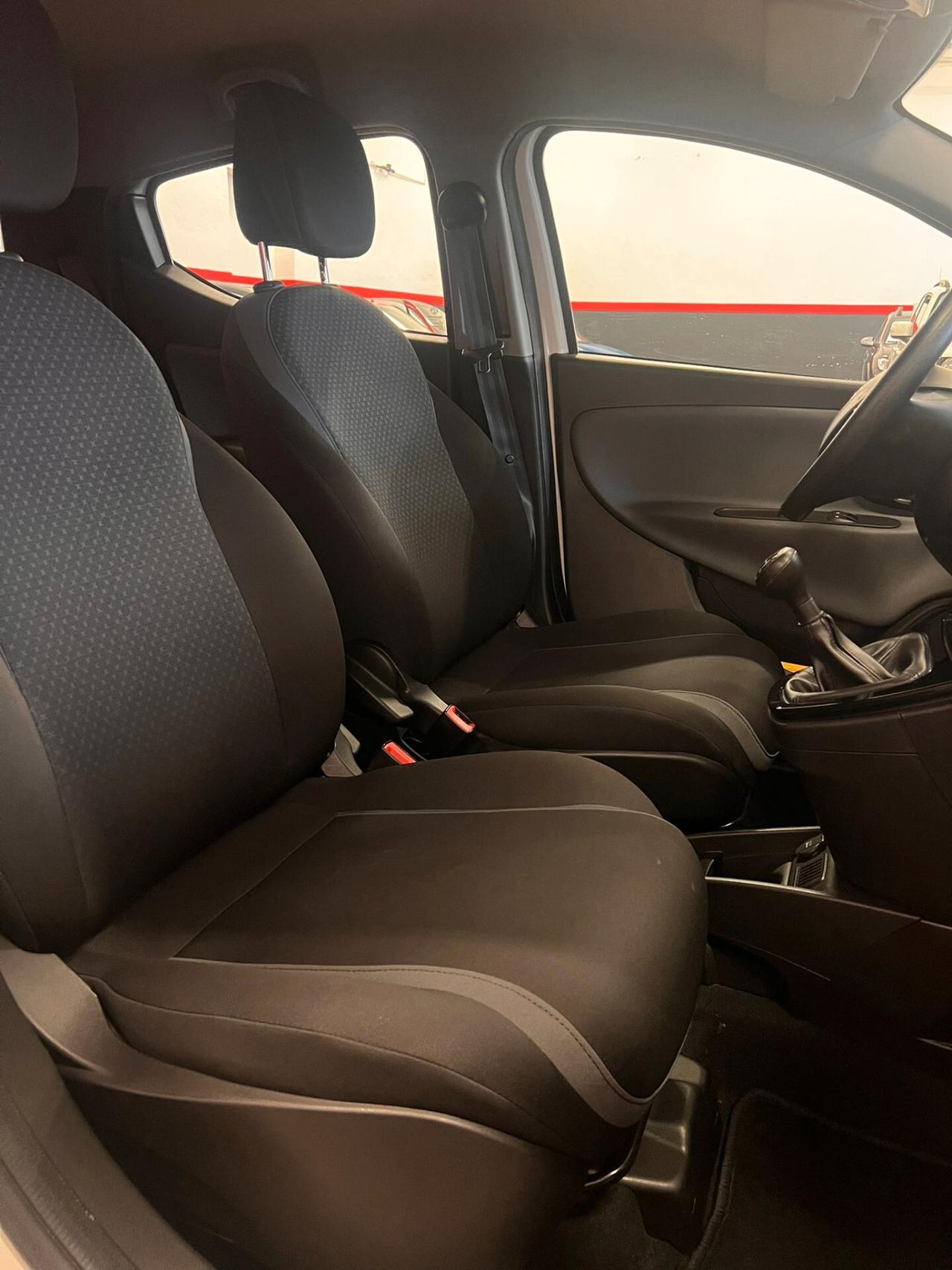 Lancia Ypsilon 1.3 MJT 16V 95 CV 5 porte S&S Platinum