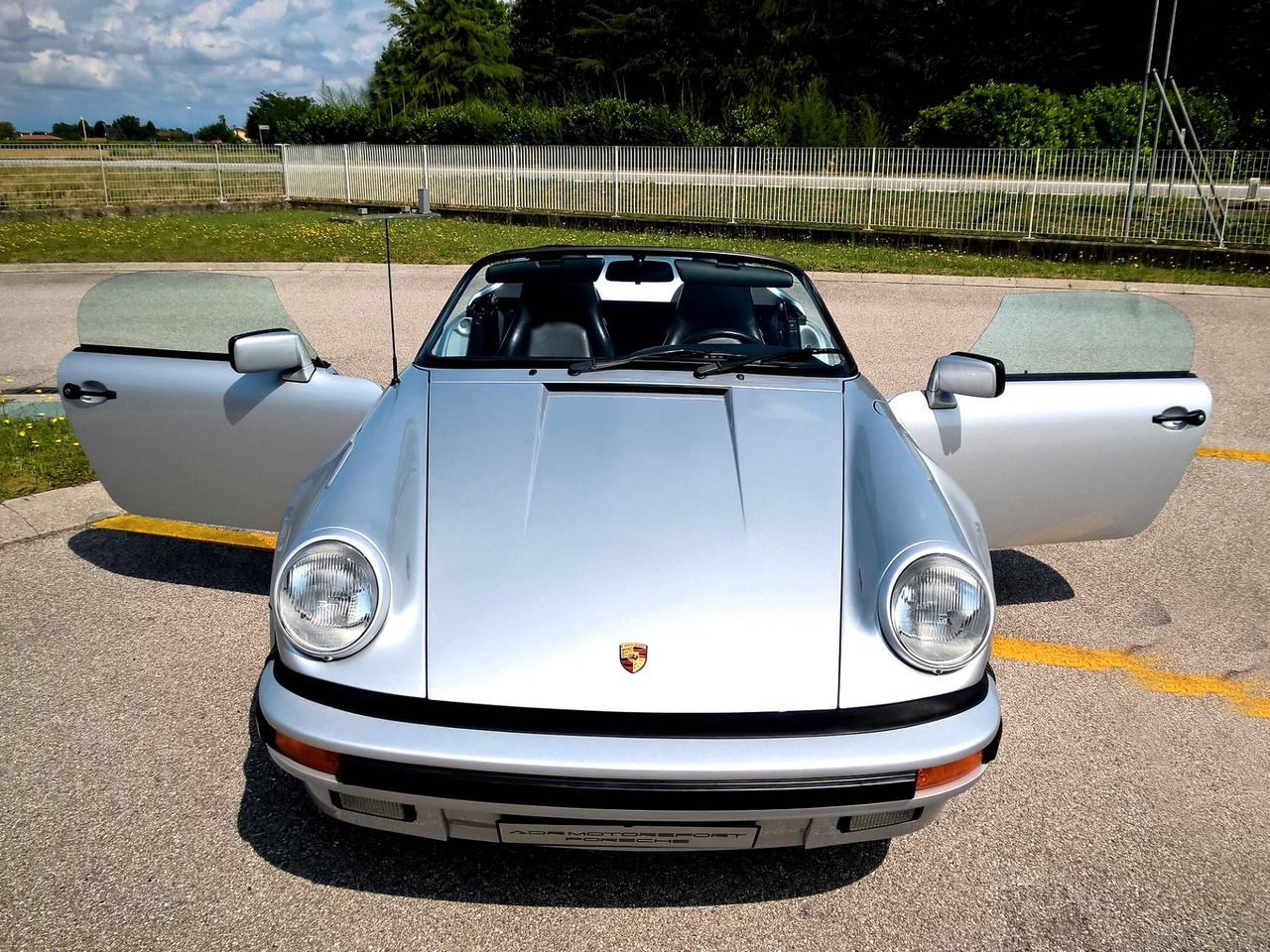 Porsche 911 3.2 Speedster Turbo Look