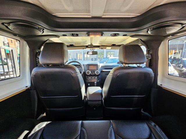 JEEP Wrangler Unlimited 2.8 CRD DPF Sahara Auto