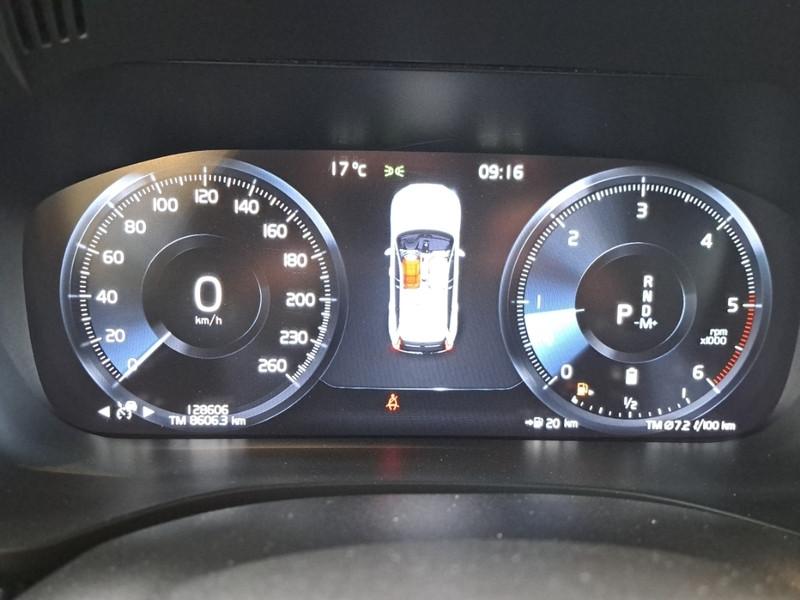 VOLVO XC60 B4 D AWD GEARTR. R-DESIGN SUV