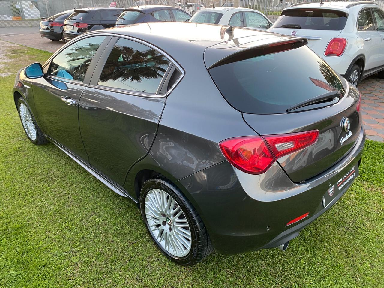 ALFA ROMEO - Giulietta - 2.0 JTDm-2 140 CV Distinctive - NEOPATENTATI - FINANZIABILE - PERMUTE
