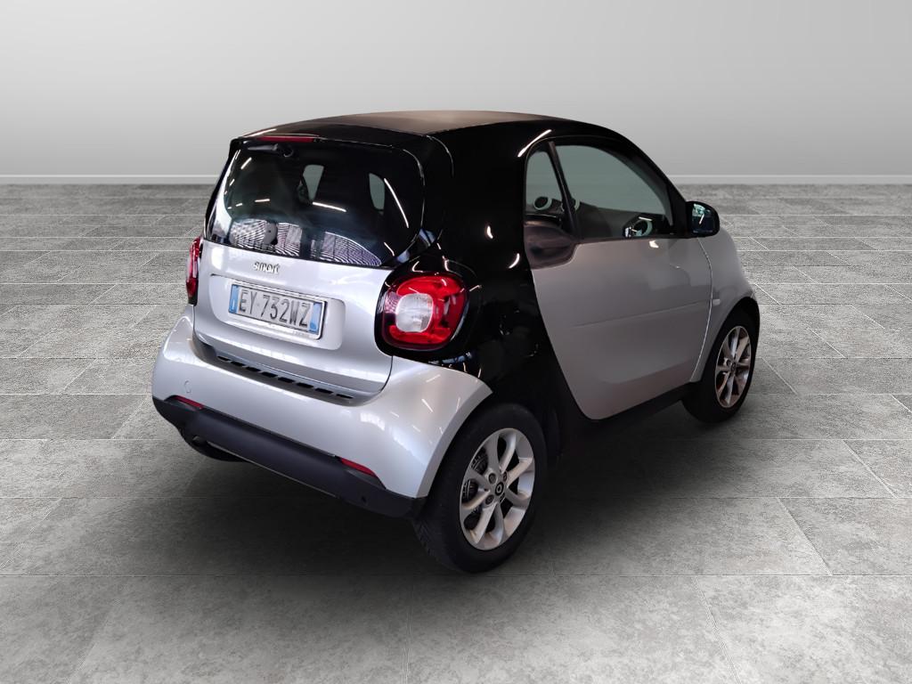 SMART fortwo 3ª s. (C453) fortwo 70 1.0 Passion