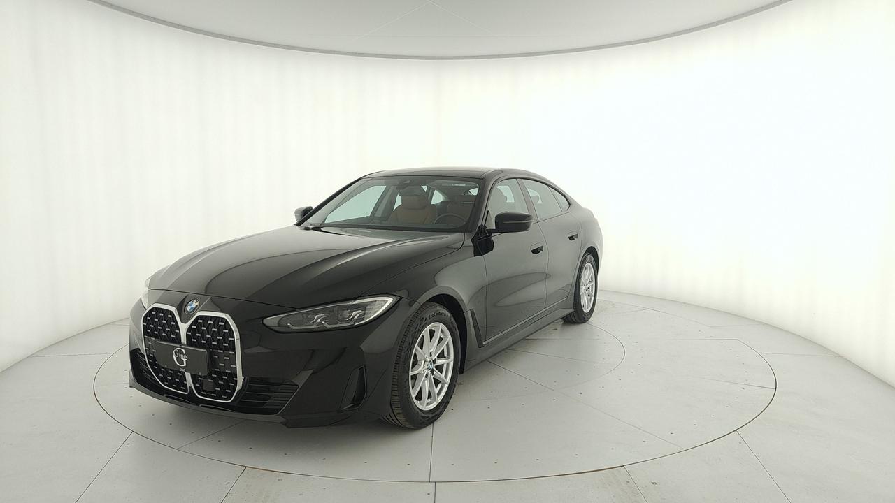 BMW Serie 4 G26 2021 Gran Coupe - 420d Gran Coupe mhev 48V Msport auto