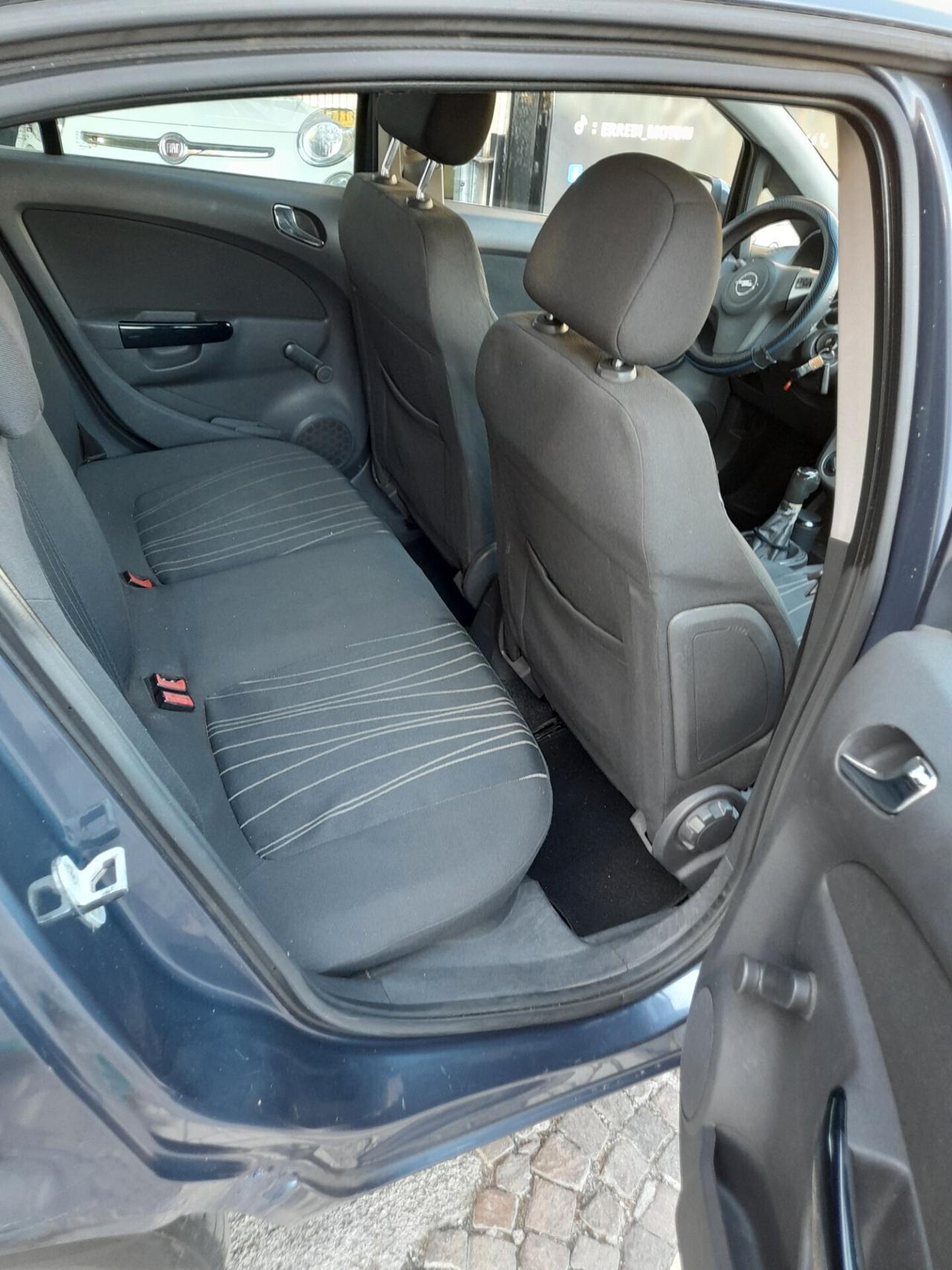 Opel Corsa 1200 GPL FINO AL 2030