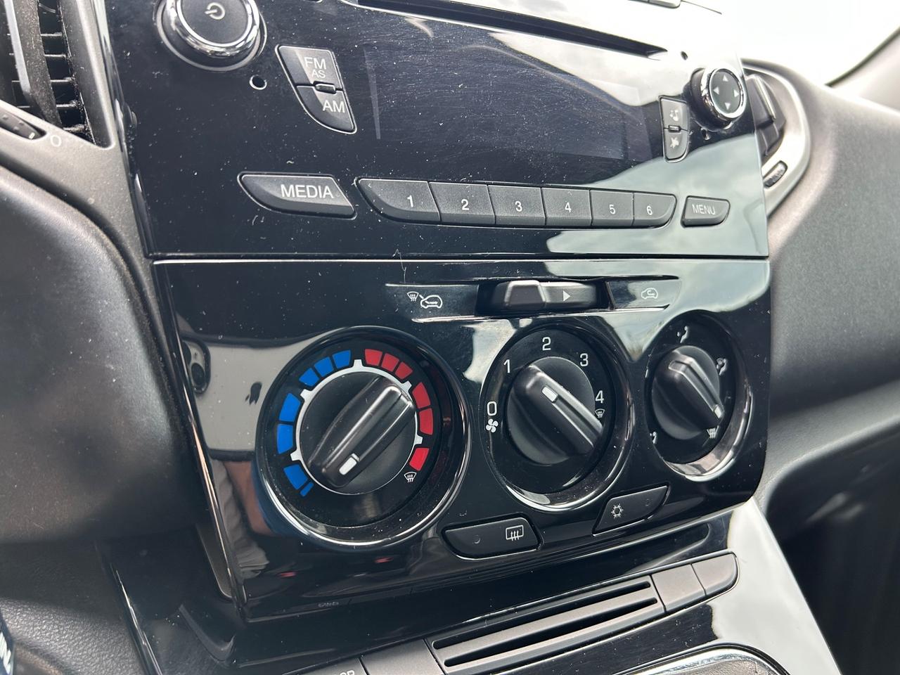 Lancia Ypsilon 1.3 MJT 16V 95 CV 5 porte S&S Elefantino