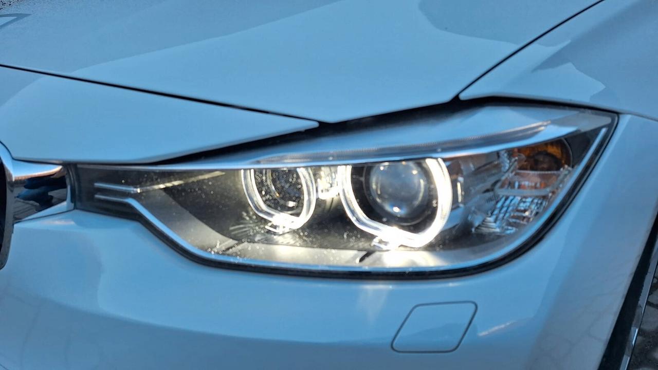 BMW 318D Touring Sport Tetto Led