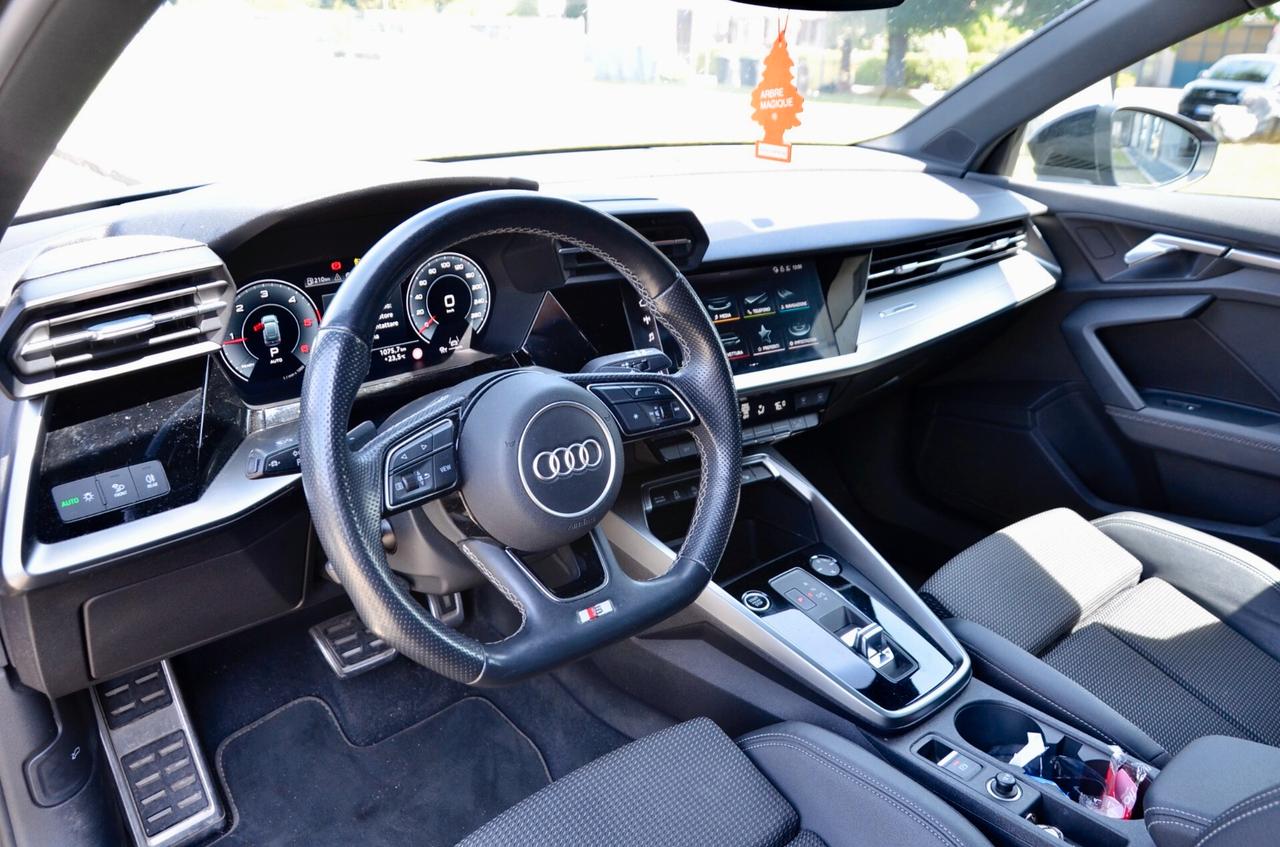 AUDI A3 SPORTBACK 2.0 TDI S-LINE INT+EXT 116cv S-TRONIC, UFF ITALIANA, EURO 6D, MATRIX, RETROCAMERA, PERMUTE