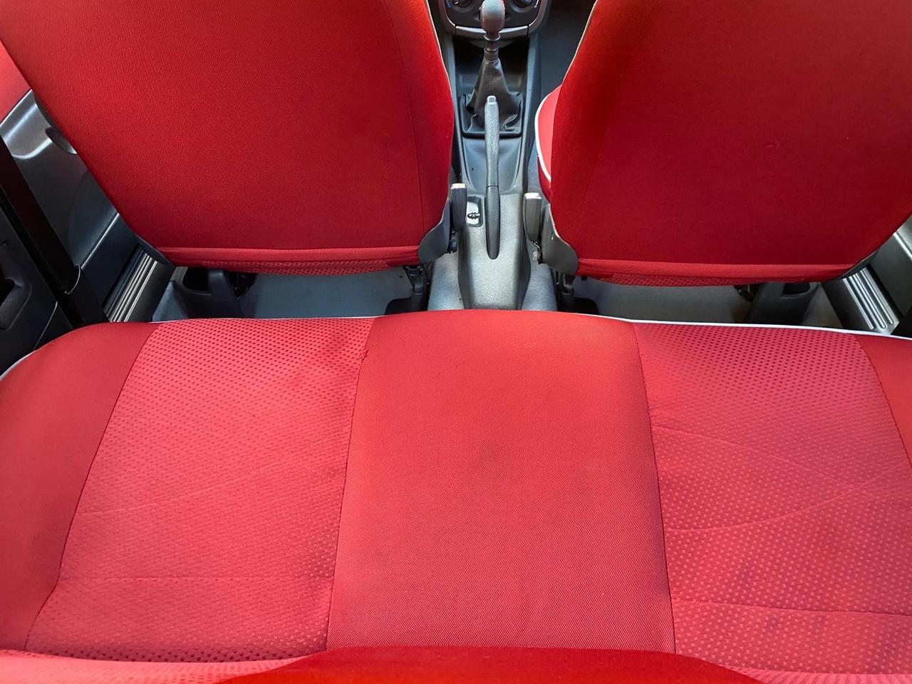 Lancia Ypsilon 1.2 neopatentati