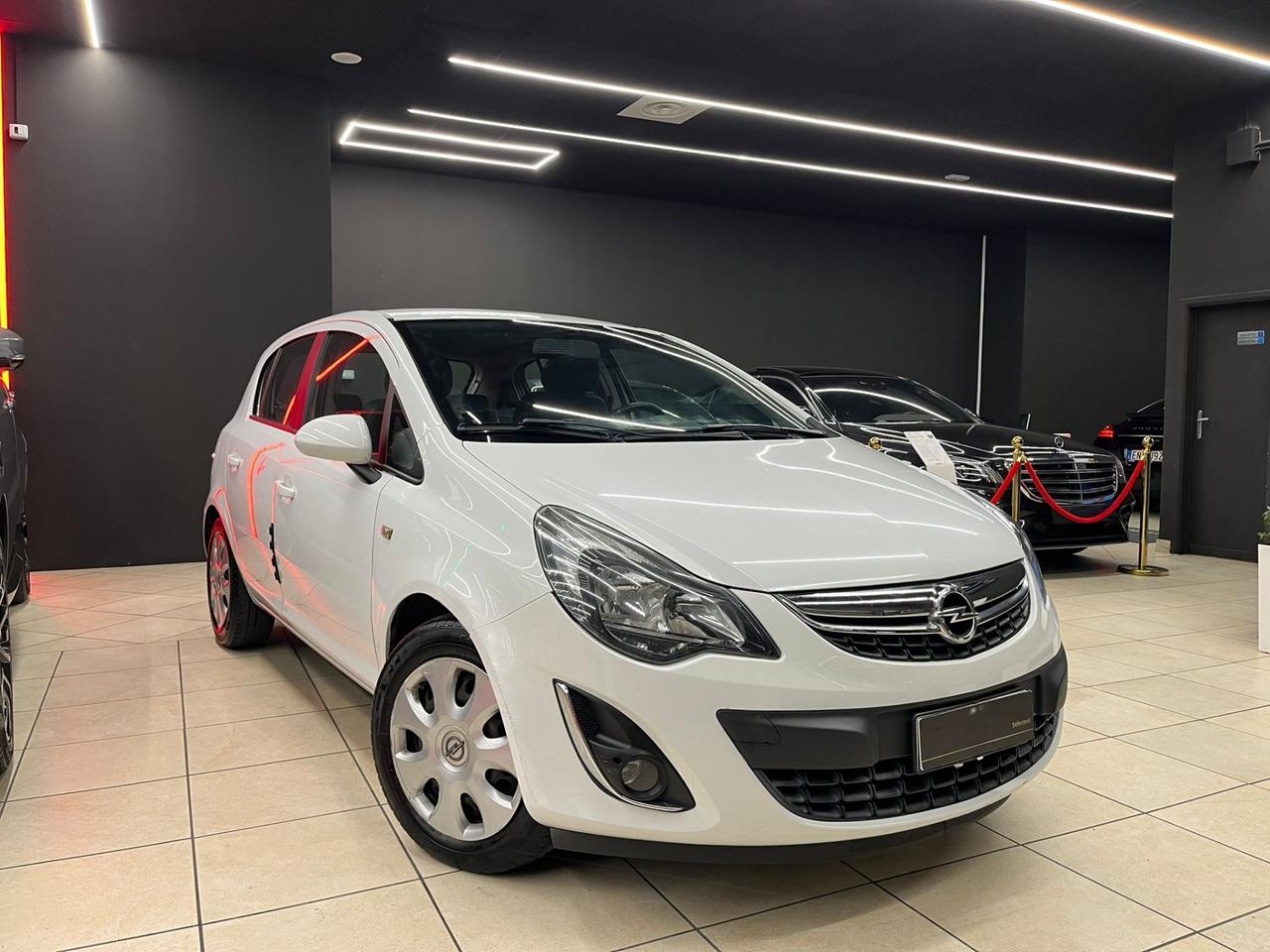 Opel Corsa 1.2 85CV 5 porte GPL-TECH Edition OK NEOPATENTATI