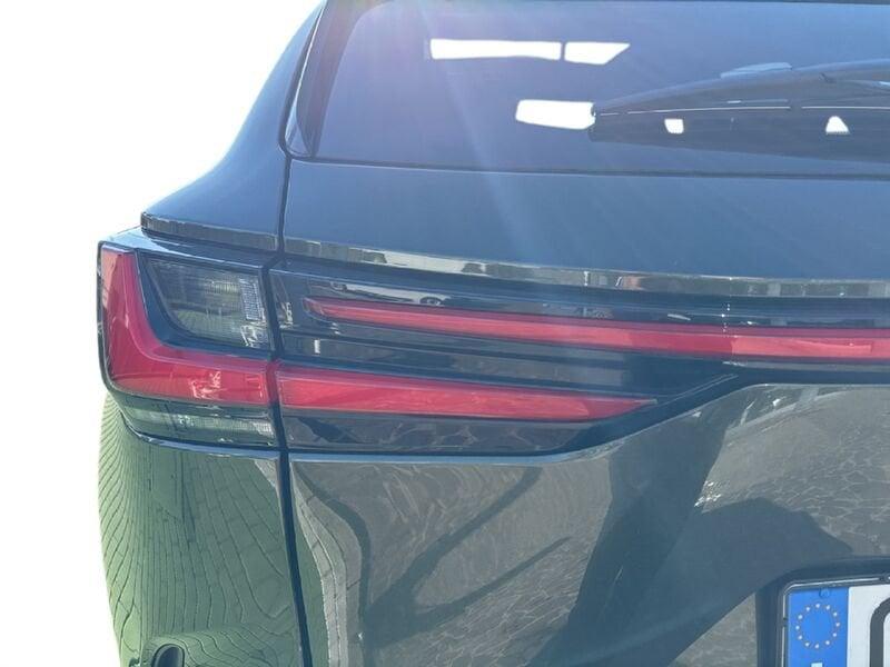 Lexus NX NX 450 Plug-in 4WD F-Sport