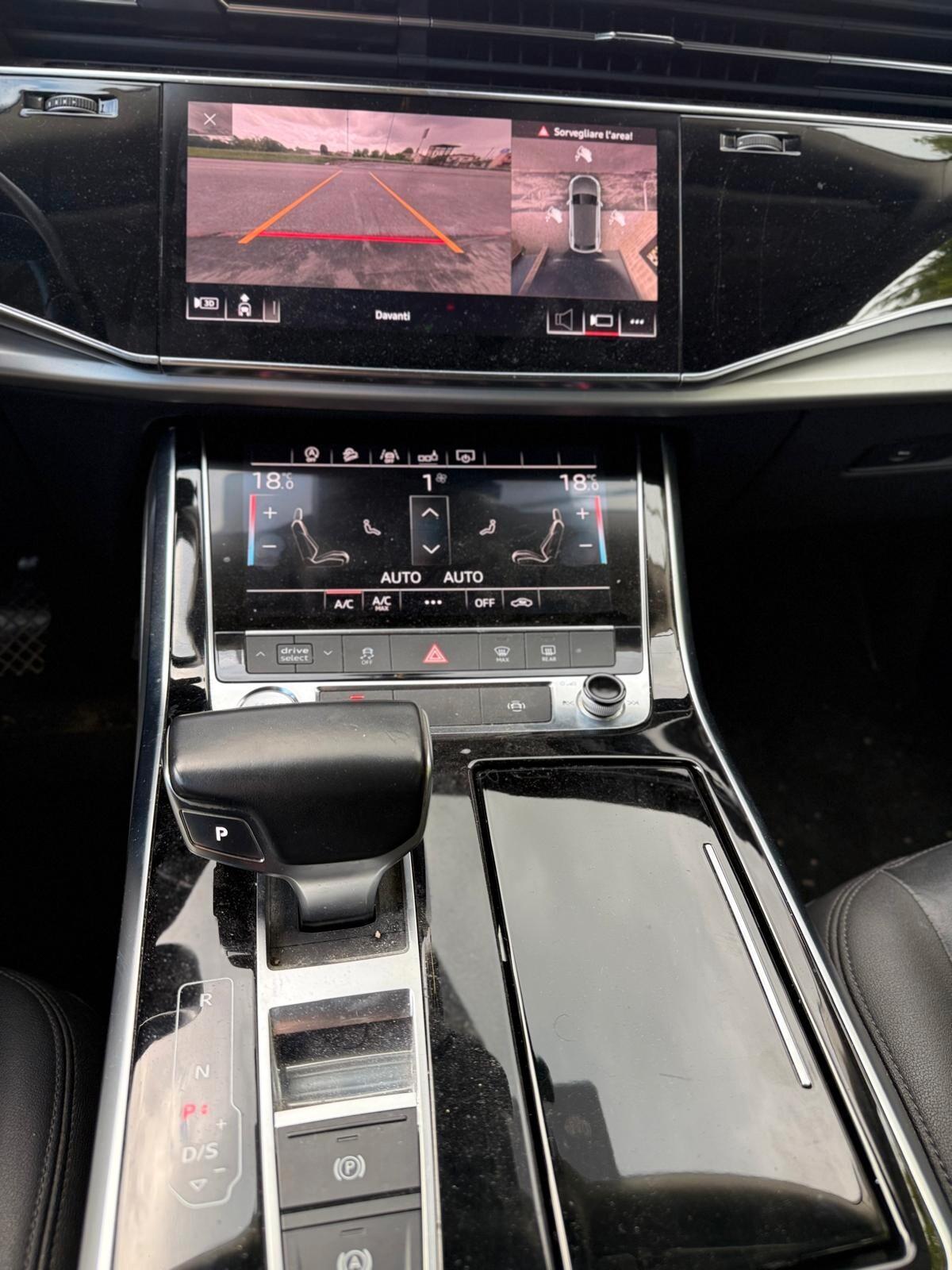 Audi Q8 50 TDI 286 CV quattro tiptronic