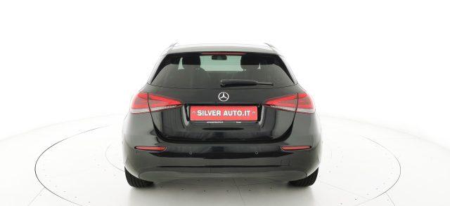 MERCEDES-BENZ A 180 d Business Extra auto