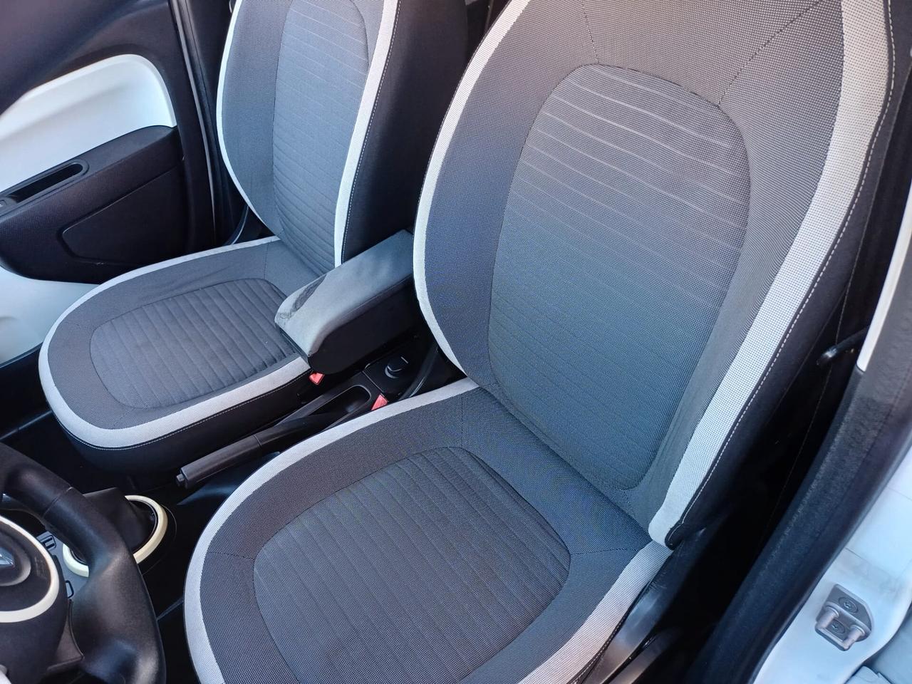 Renault Twingo 1.0 BELLISSIMA - 2017