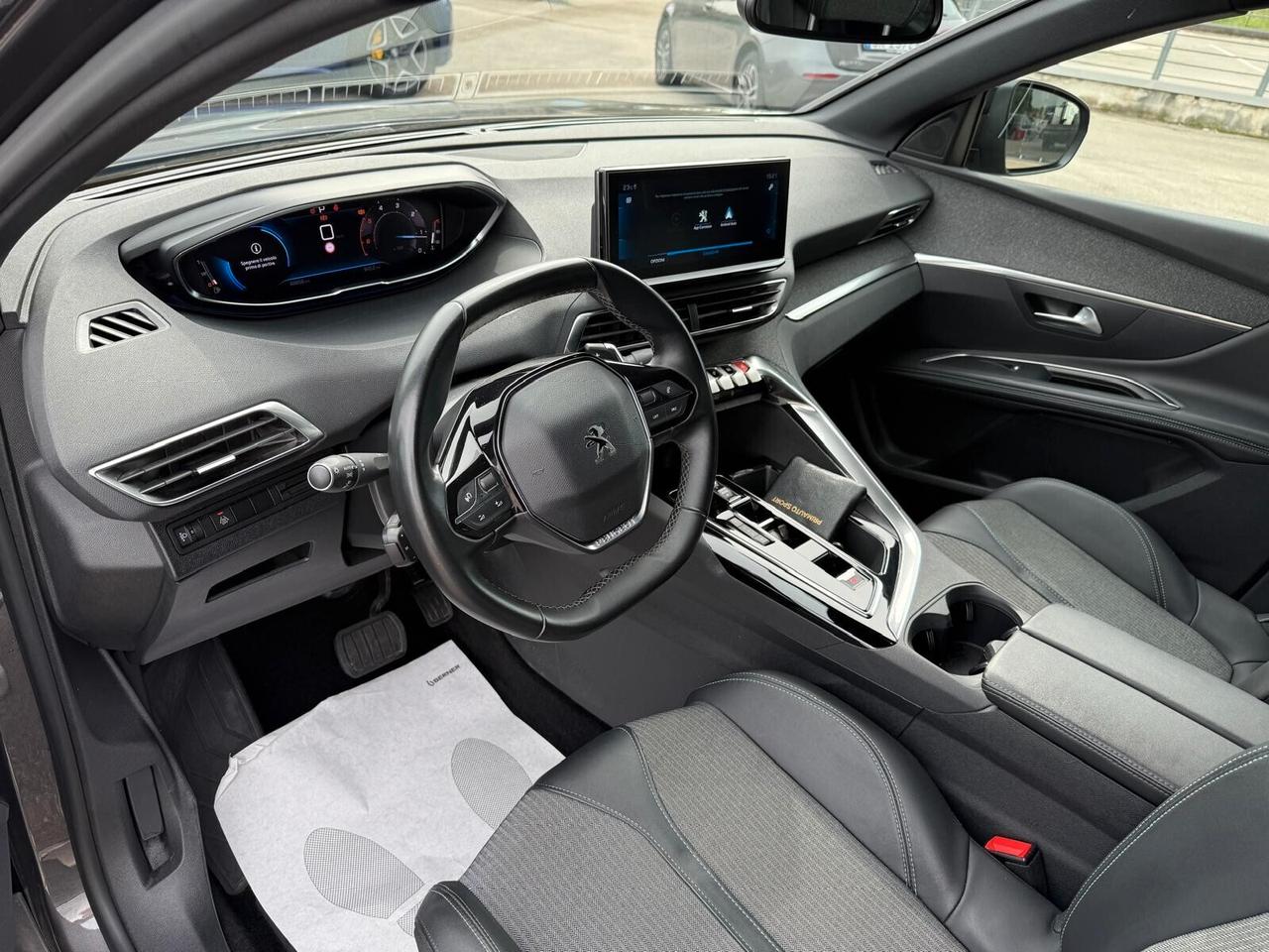 Peugeot 3008 HDi RESTYLING FULL OPTIONAL PERFETTA AFFARE