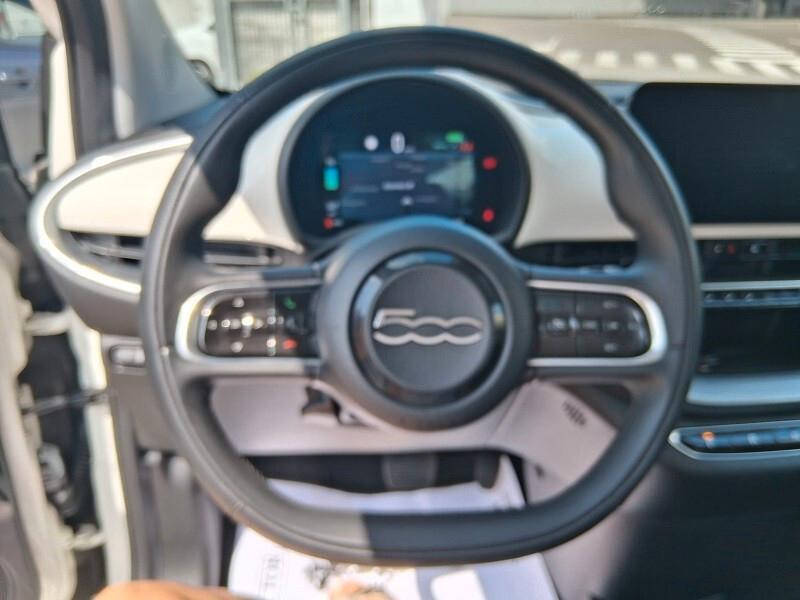 Fiat 500 500e Berlina 42 kWh Icon