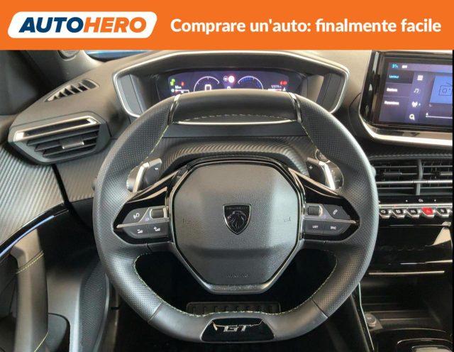 PEUGEOT 2008 Hybrid 136 e-DCS6 GT