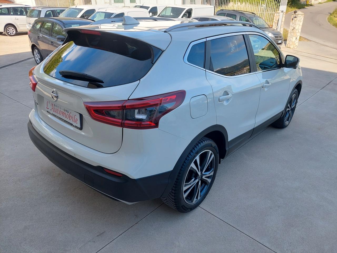Nissan Qashqai 1.6 dCi 131CV TETTO P.