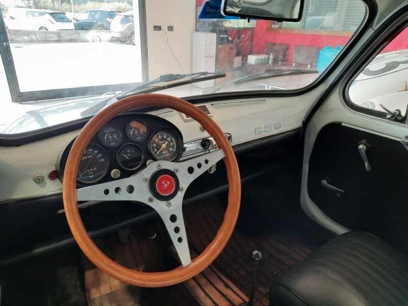 VENDESI FIAT SEICENTO ALLESTIMENTO ABARTH