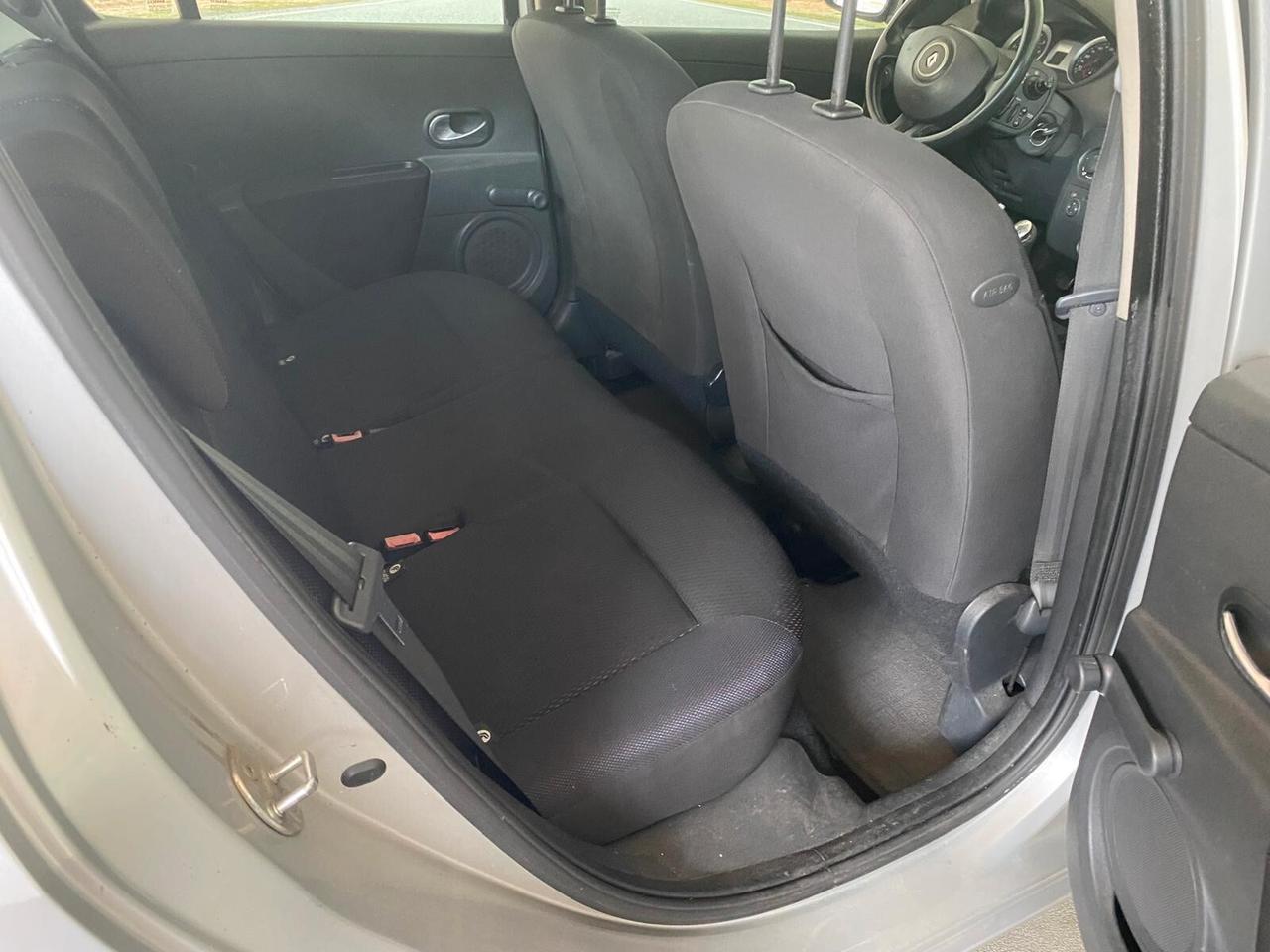 Renault Clio Storia 1.2 16V 5 porte