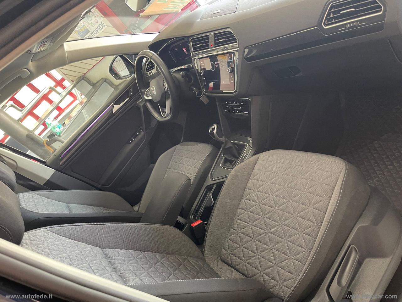VOLKSWAGEN Tiguan 2.0 TDI SCR Life