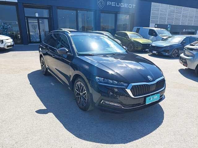 SKODA Octavia 2.0 TDI 150 CV DSG S/Wagon