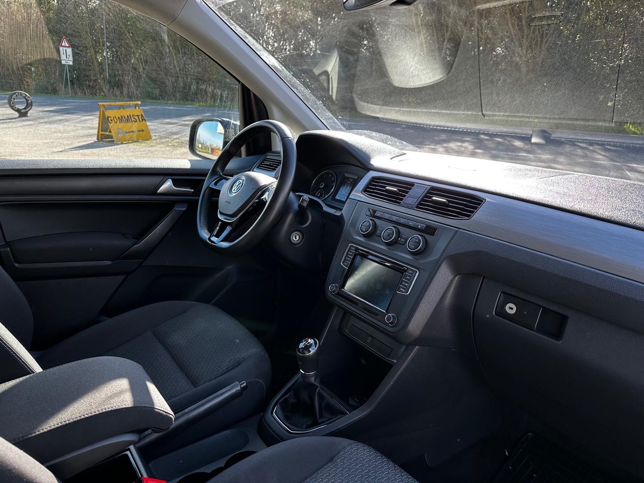 Volkswagen Caddy 1.0 TSI Trendline valuto permuta