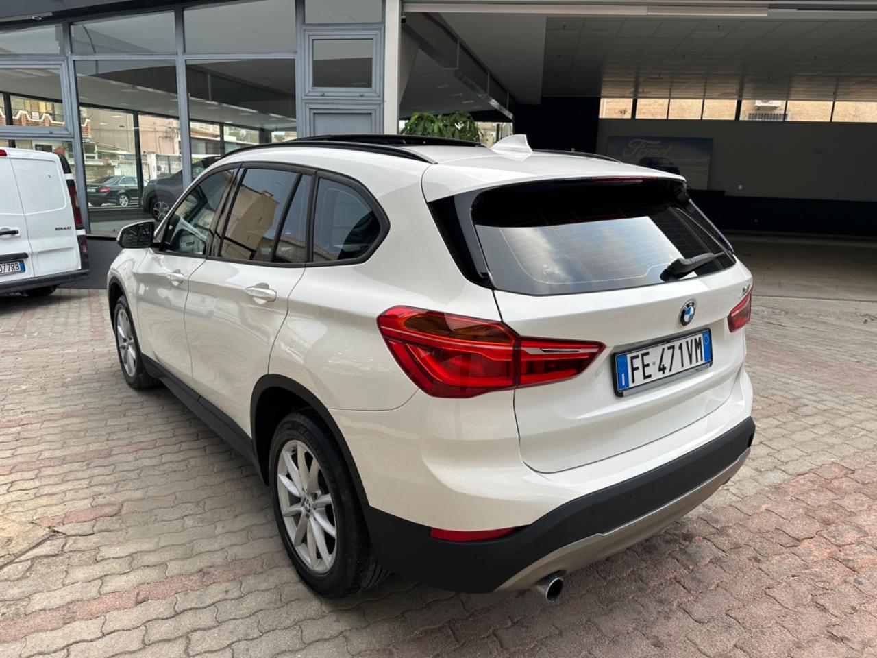 Bmw X1 sDrive18d Advantage Automatico Tetto 2016