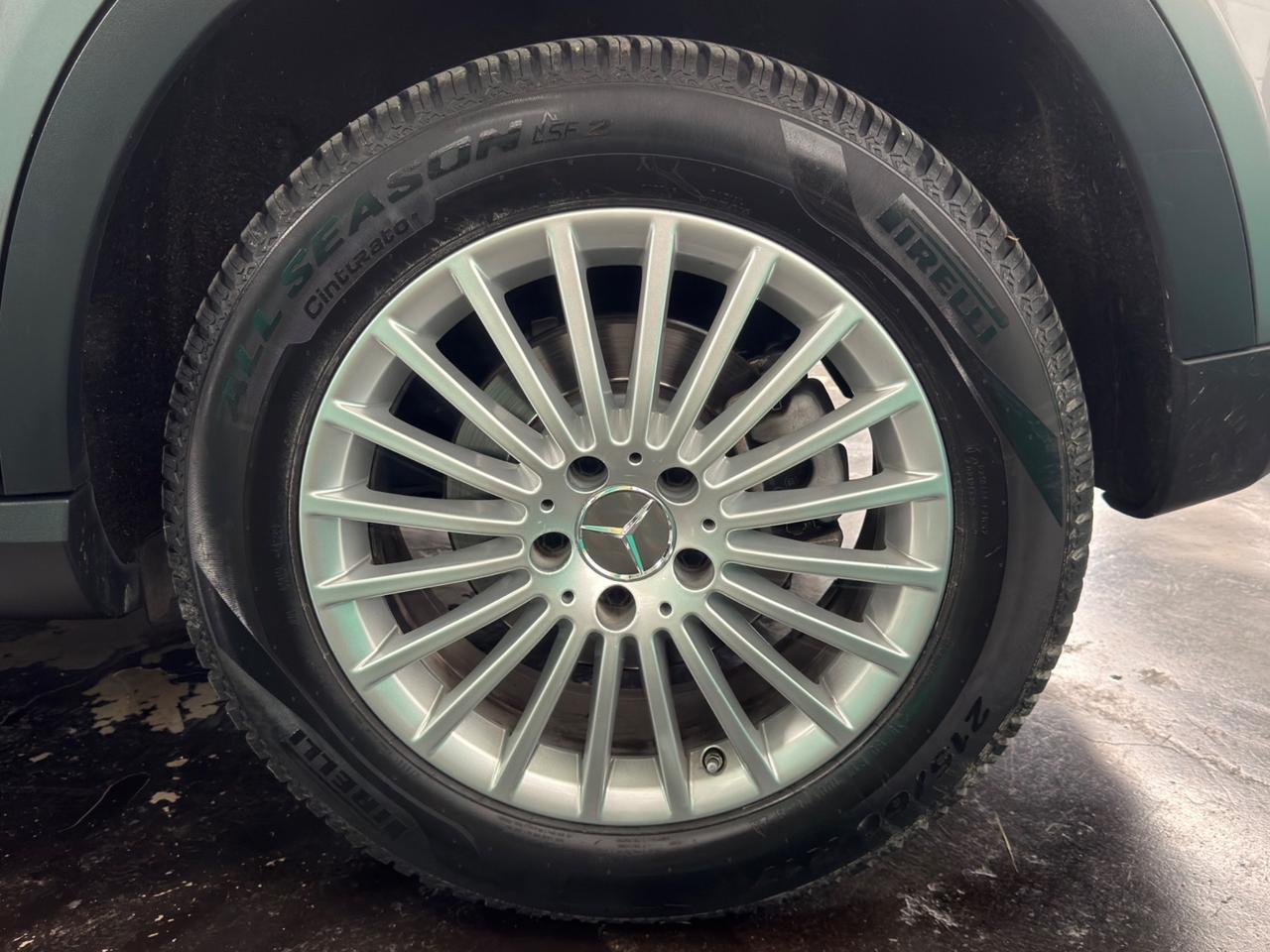 Mercedes-benz GLA 200 d Automatic Business