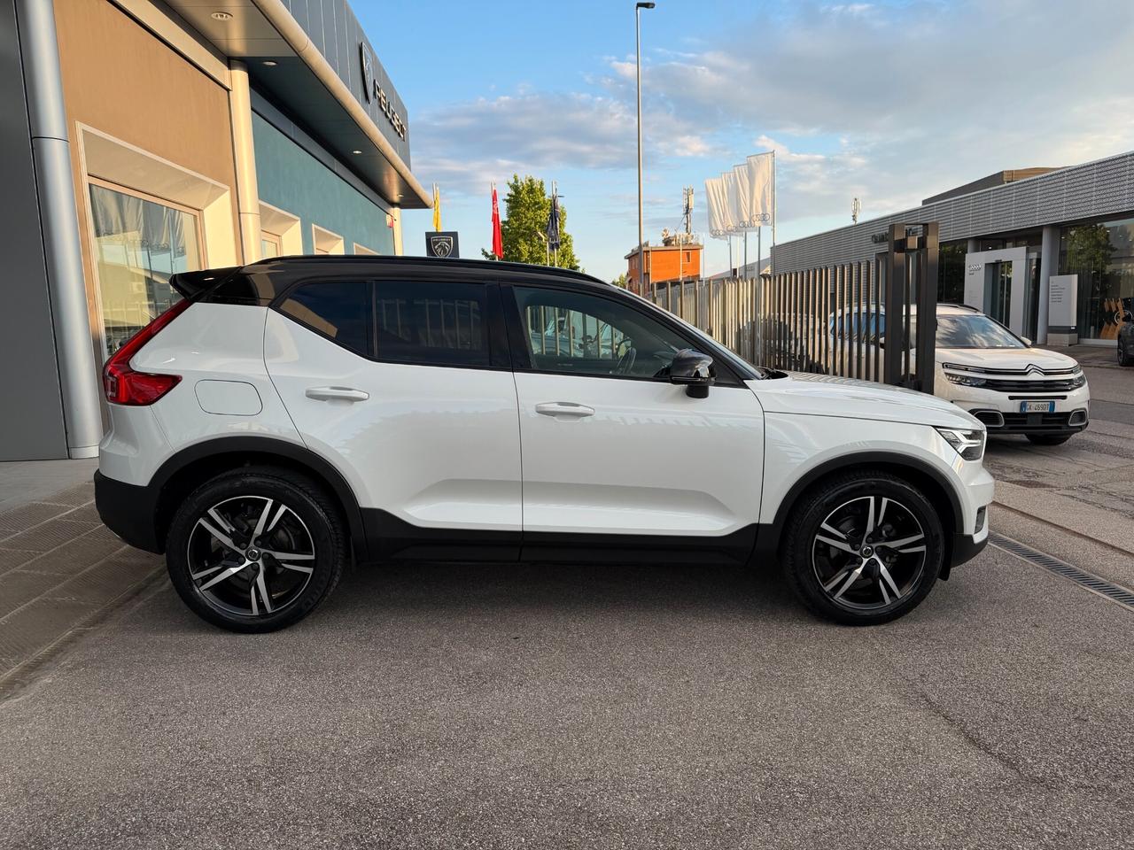 Volvo XC40 D3 R-design