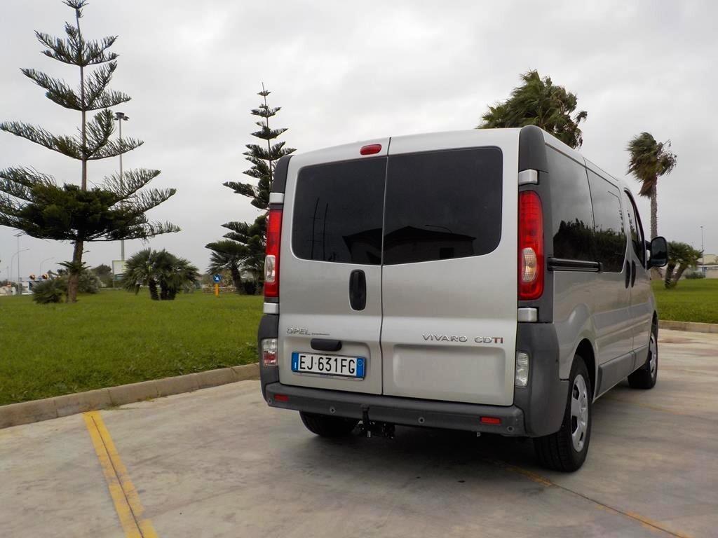 Opel Vivaro 27 2.0 CDTI PC-TN Combi 9 posti