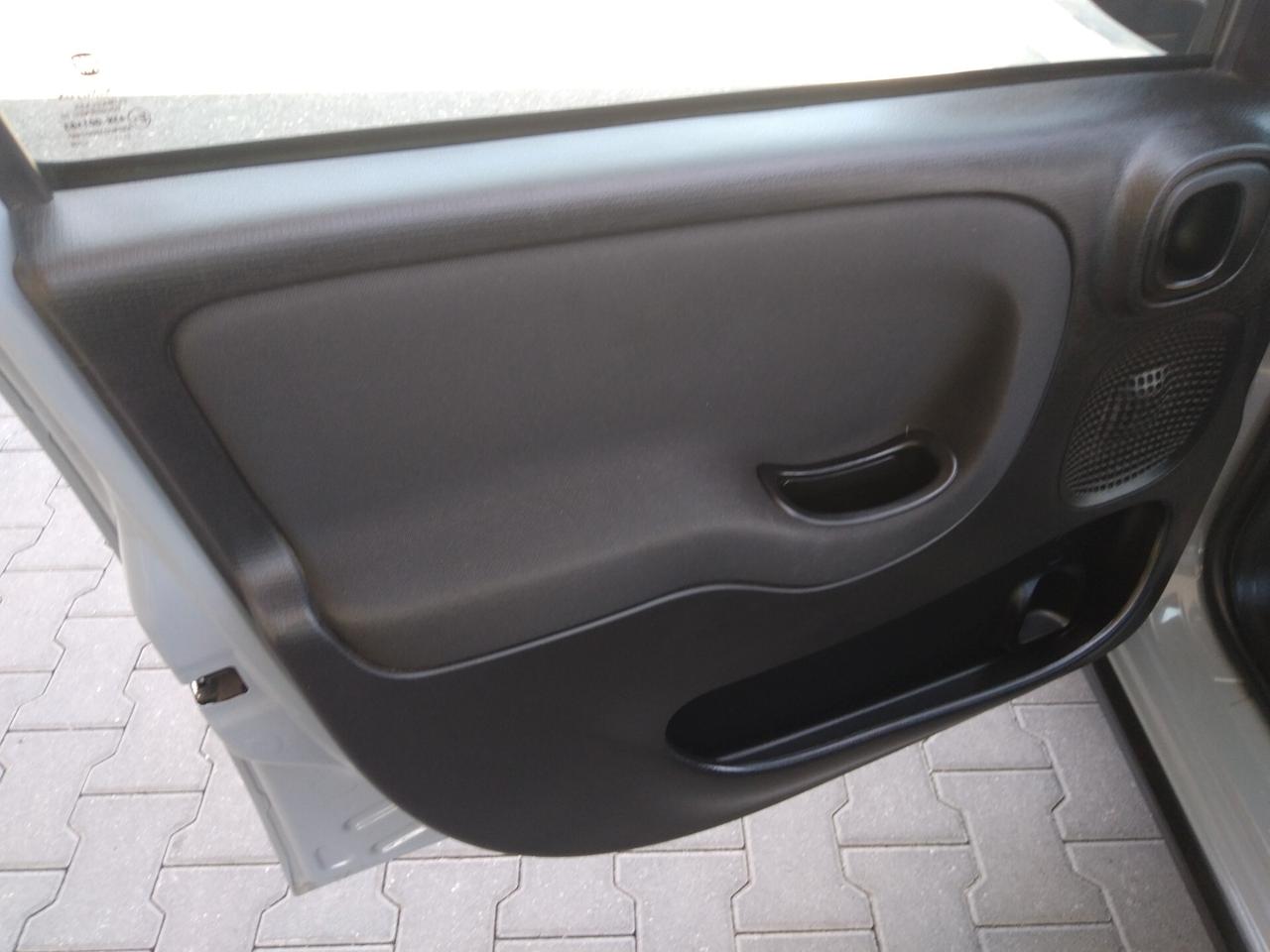Fiat Panda 1.0 70cv FireFly S&S Hybrid x neopatentati