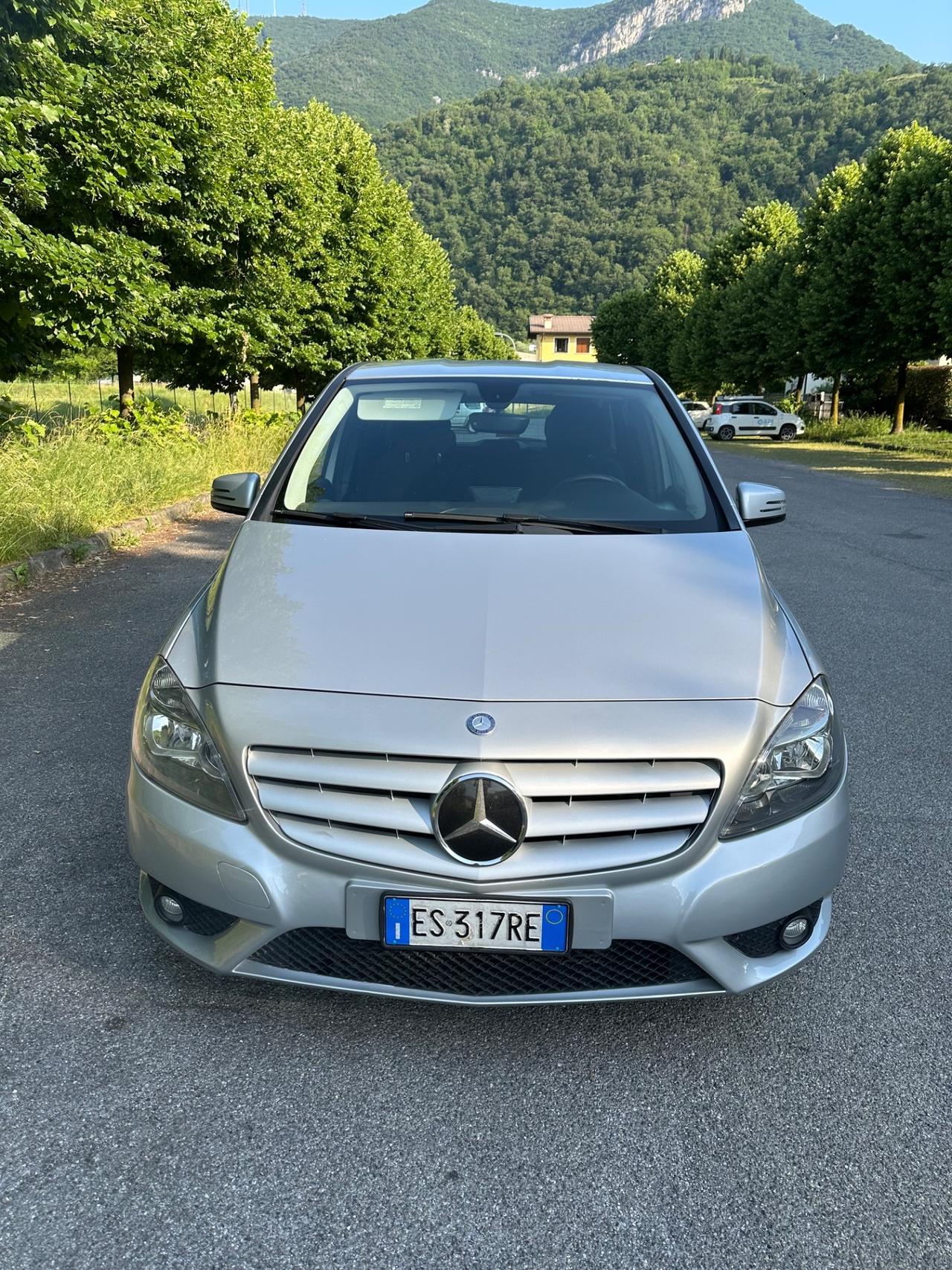 Mercedes-benz B 180 CDI Premium