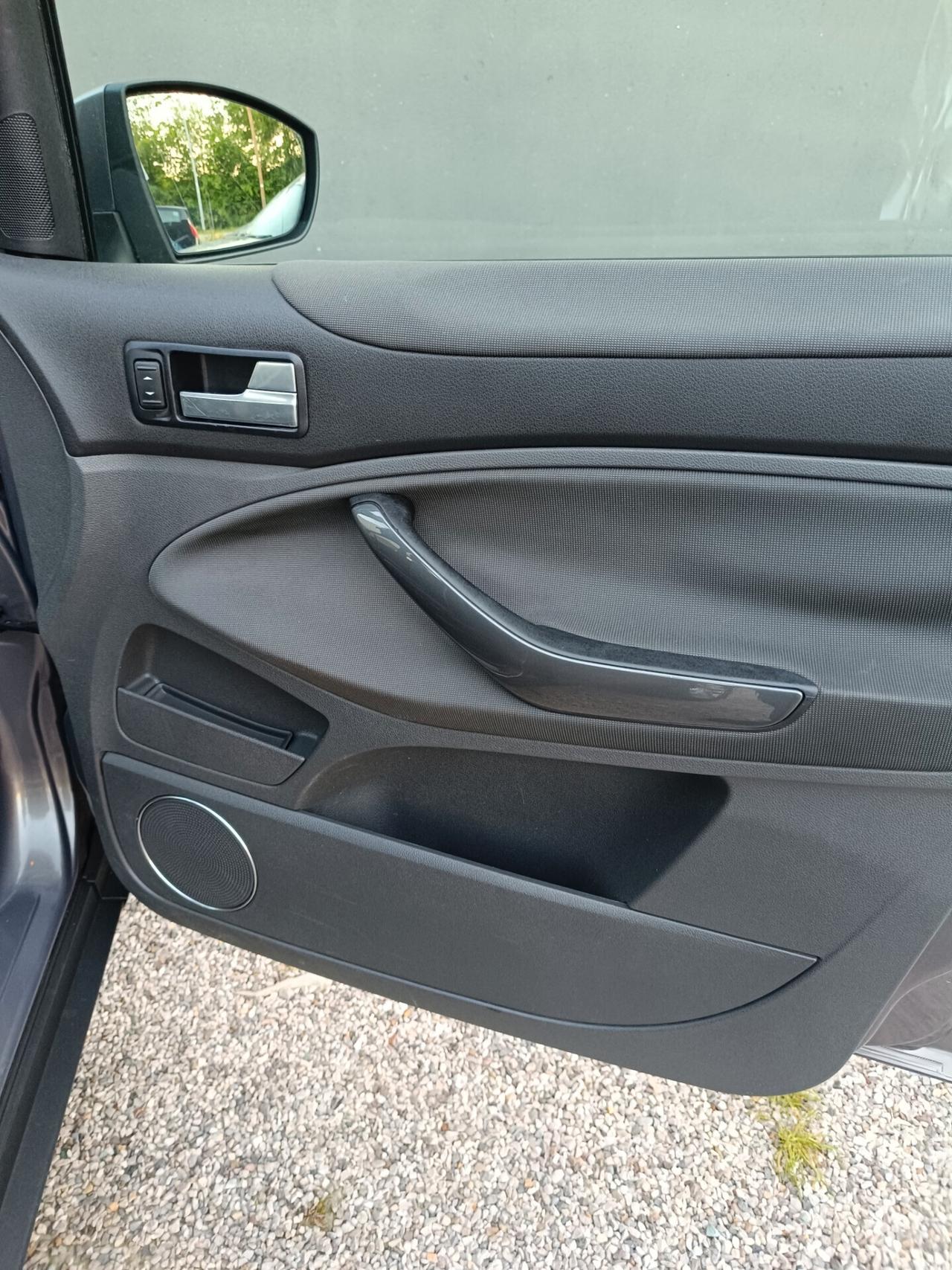 Ford Kuga 2.0 TDCI 4x4 Powershift Titanium