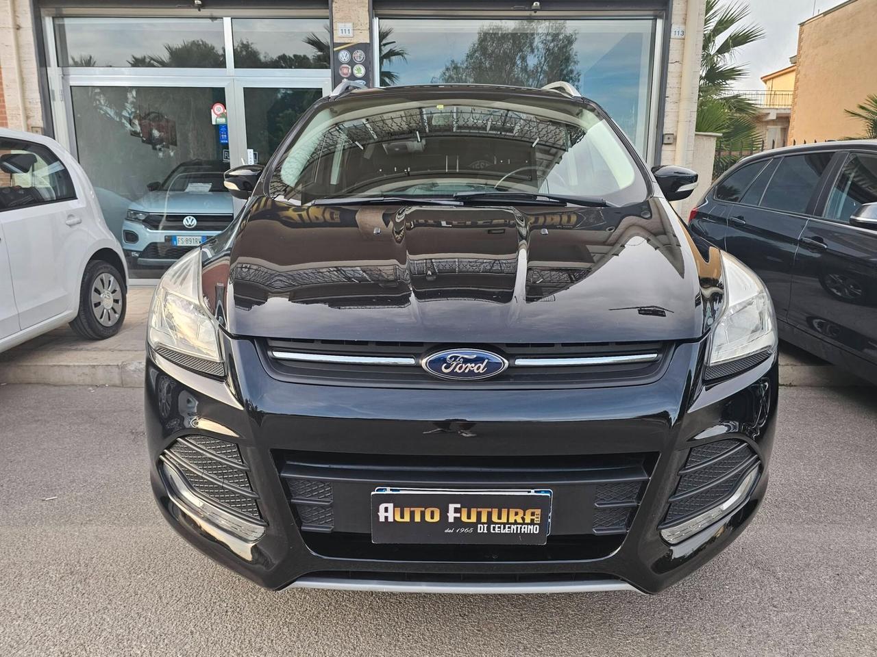 Ford Kuga 2.0 TDCI 140 CV 4WD Titanium