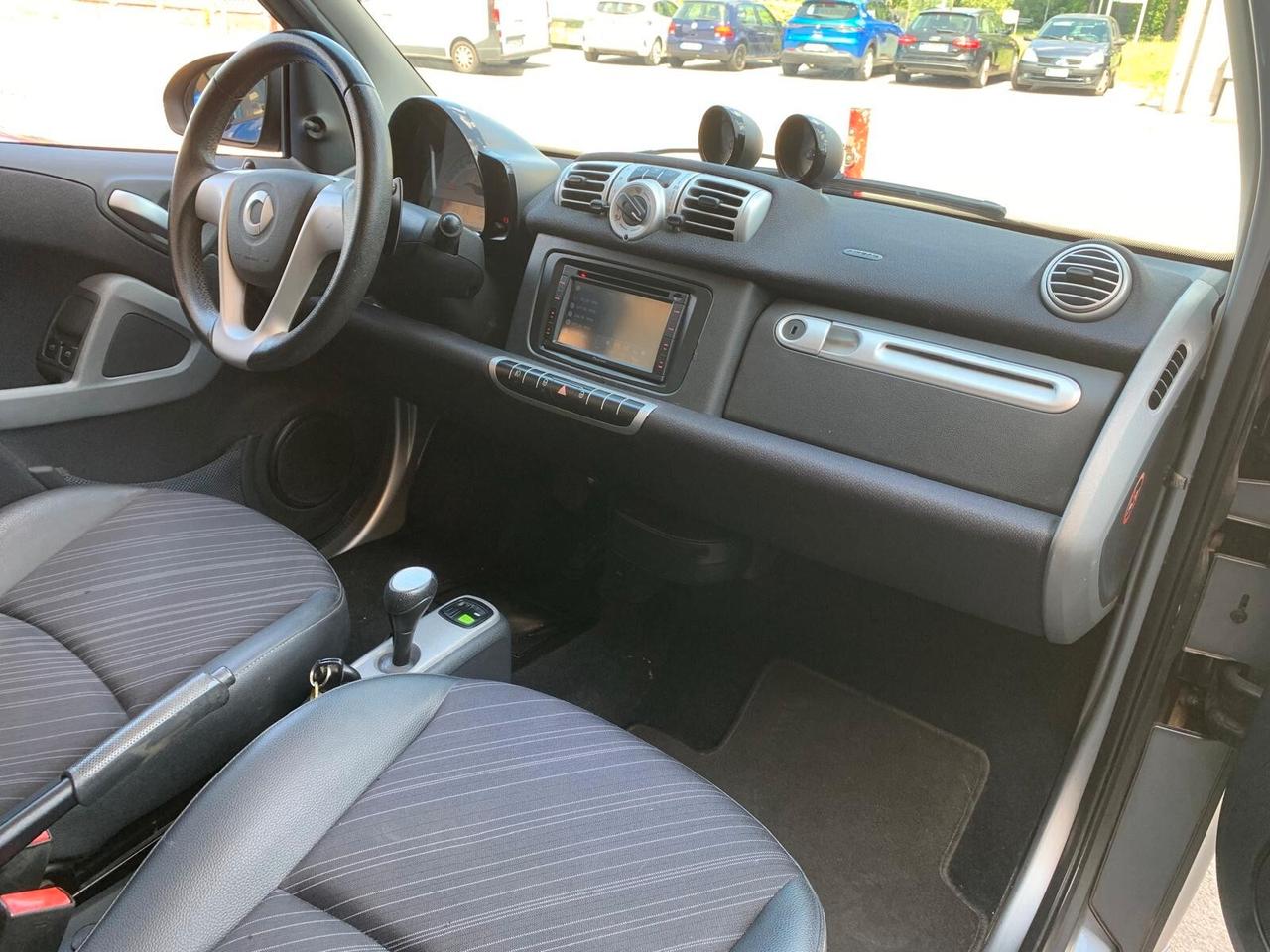 Smart ForTwo 1000 52 kW MHD coupé passion