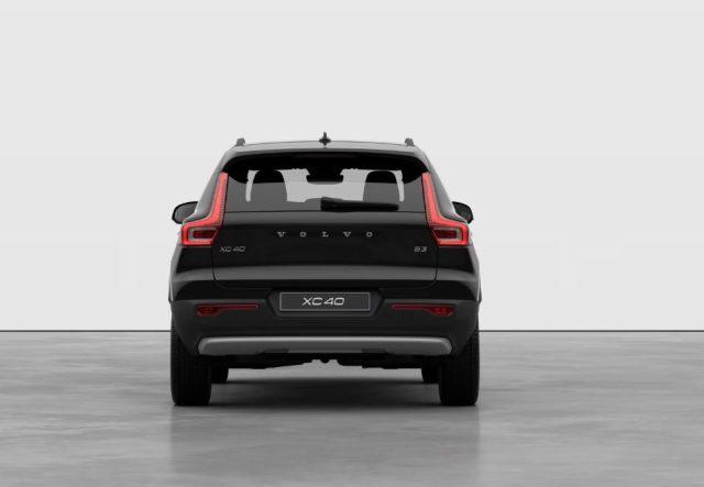 VOLVO XC40 B3 automatico Essential