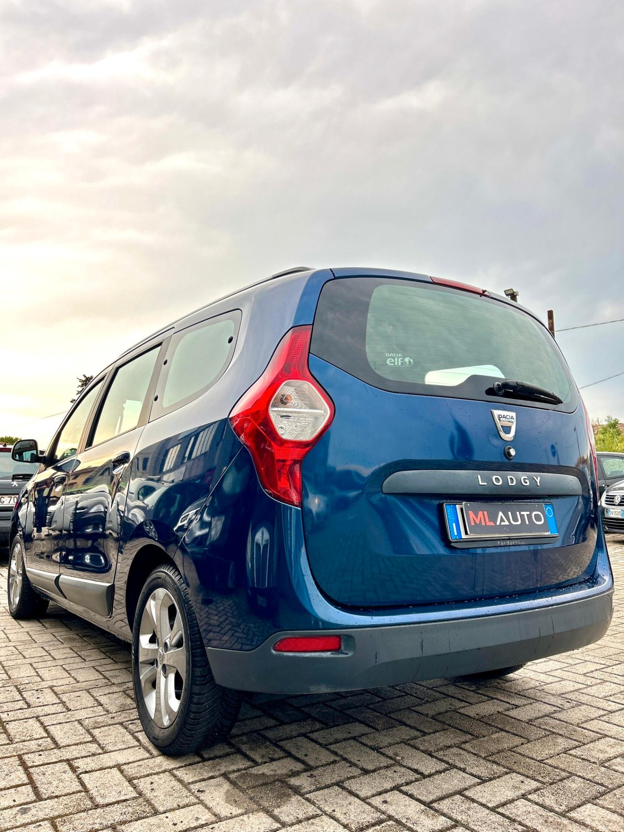 Dacia Lodgy 1.5 dCi 8V 110CV 7 posti Prestige - OK NEOPATENTATO