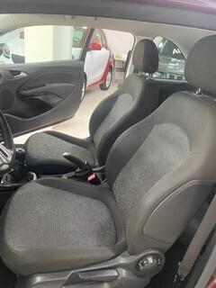 Opel Adam 1.2 70 CV Jam