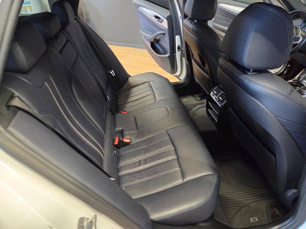 BMW 530 530 D XDRIVE TOURING MSPORT