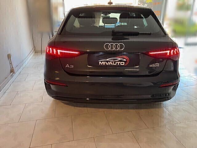 Audi A3 SPB 2.0 TDI 116cv S TRONIC LINE EDITION