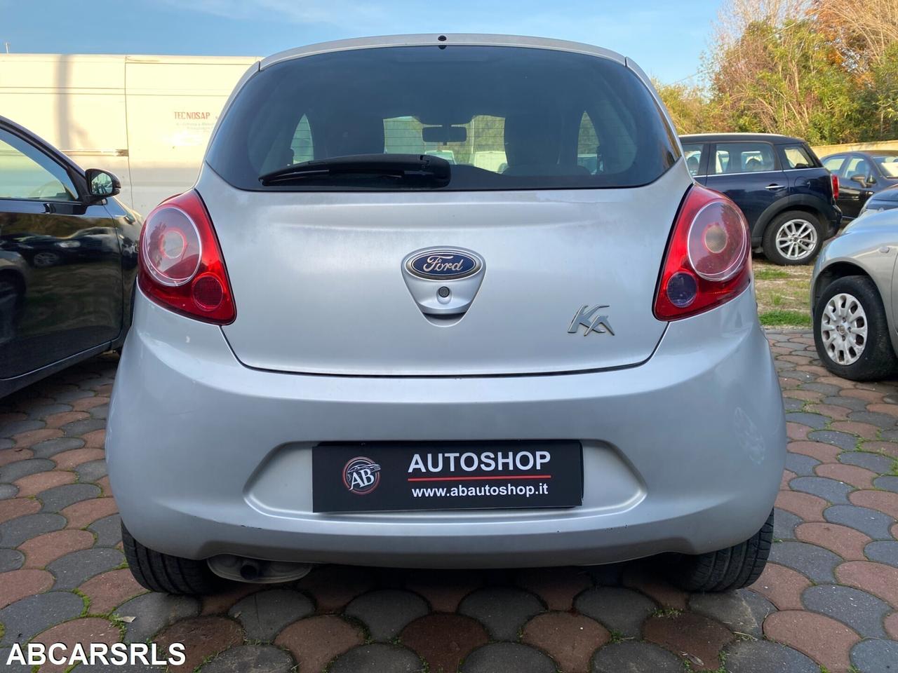 FORD - Ka - 1.2 8V 69CV Titanium - NEOPATENTATI -