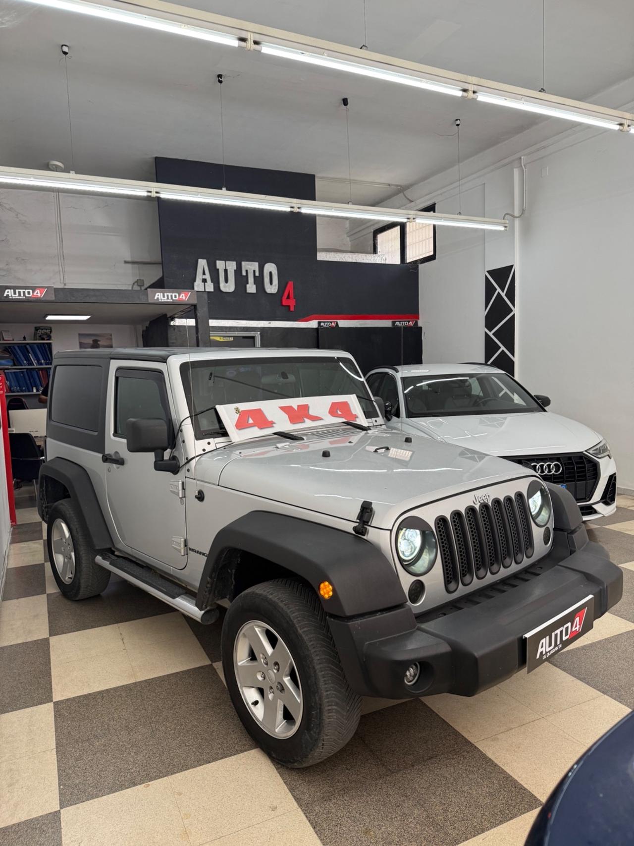 Jeep Wrangler Unlimited 2.8 CRD DPF full optional