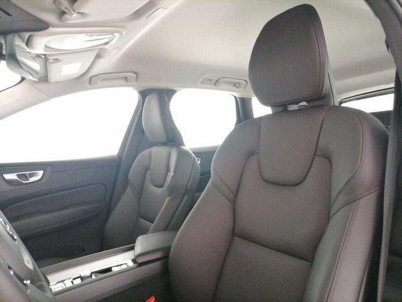 Volvo XC60 2.0 b4 Core auto