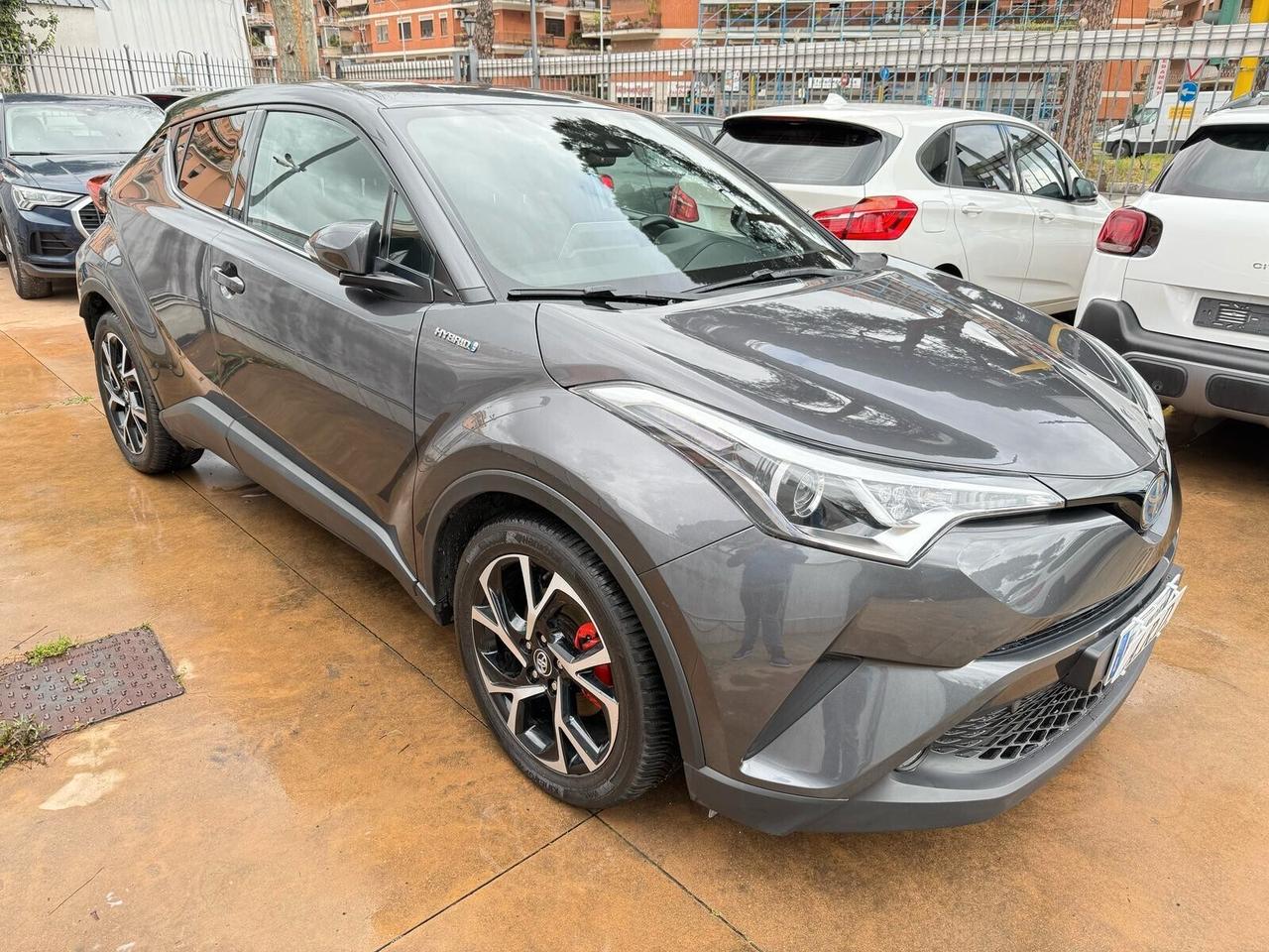 Toyota C-HR 1.8 Hybrid E-CVT Lounge