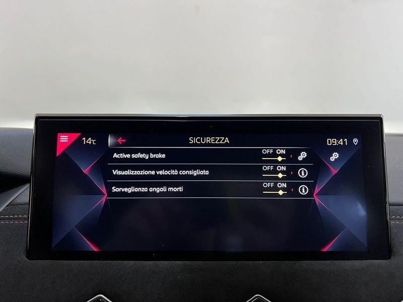 DS DS 3 Crossback DS 3 Crossback BlueHDi 100 Performance Line