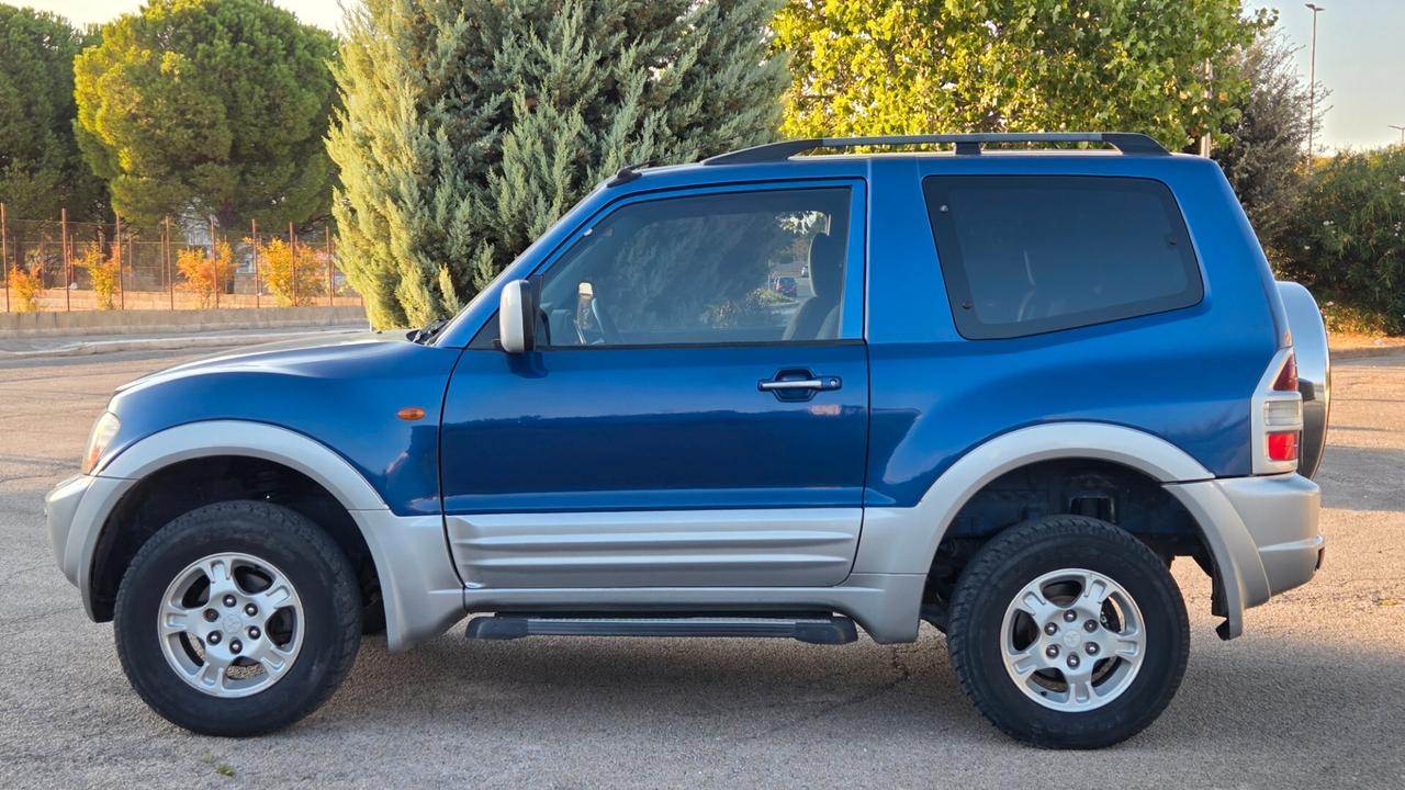 Mitsubishi Pajero 3.2 16V DI-D 3p. GLS Gancio traino