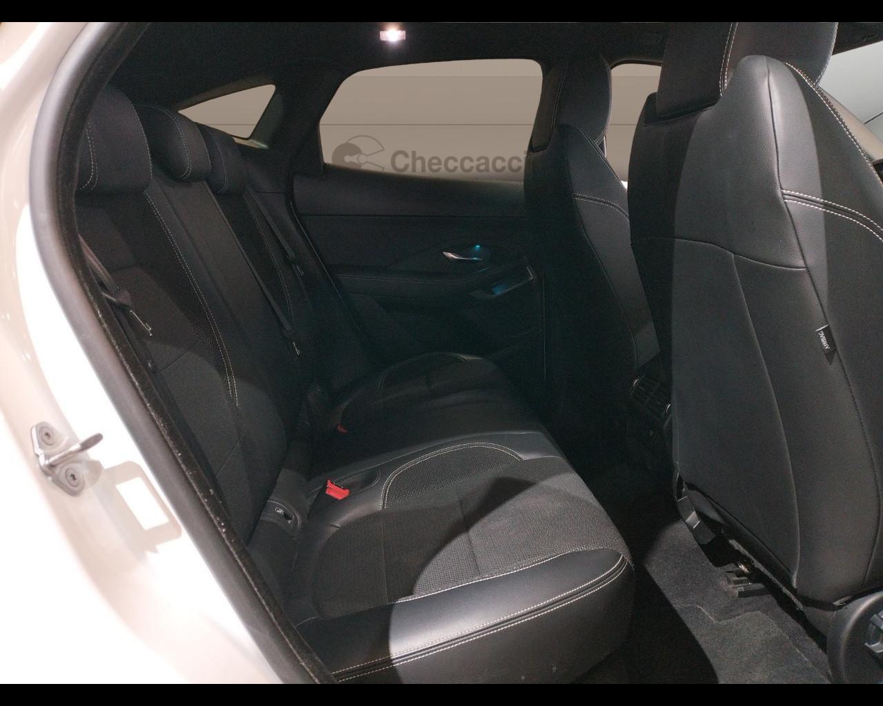 JAGUAR E-Pace (X540) E-Pace 2.0D 150 CV A...