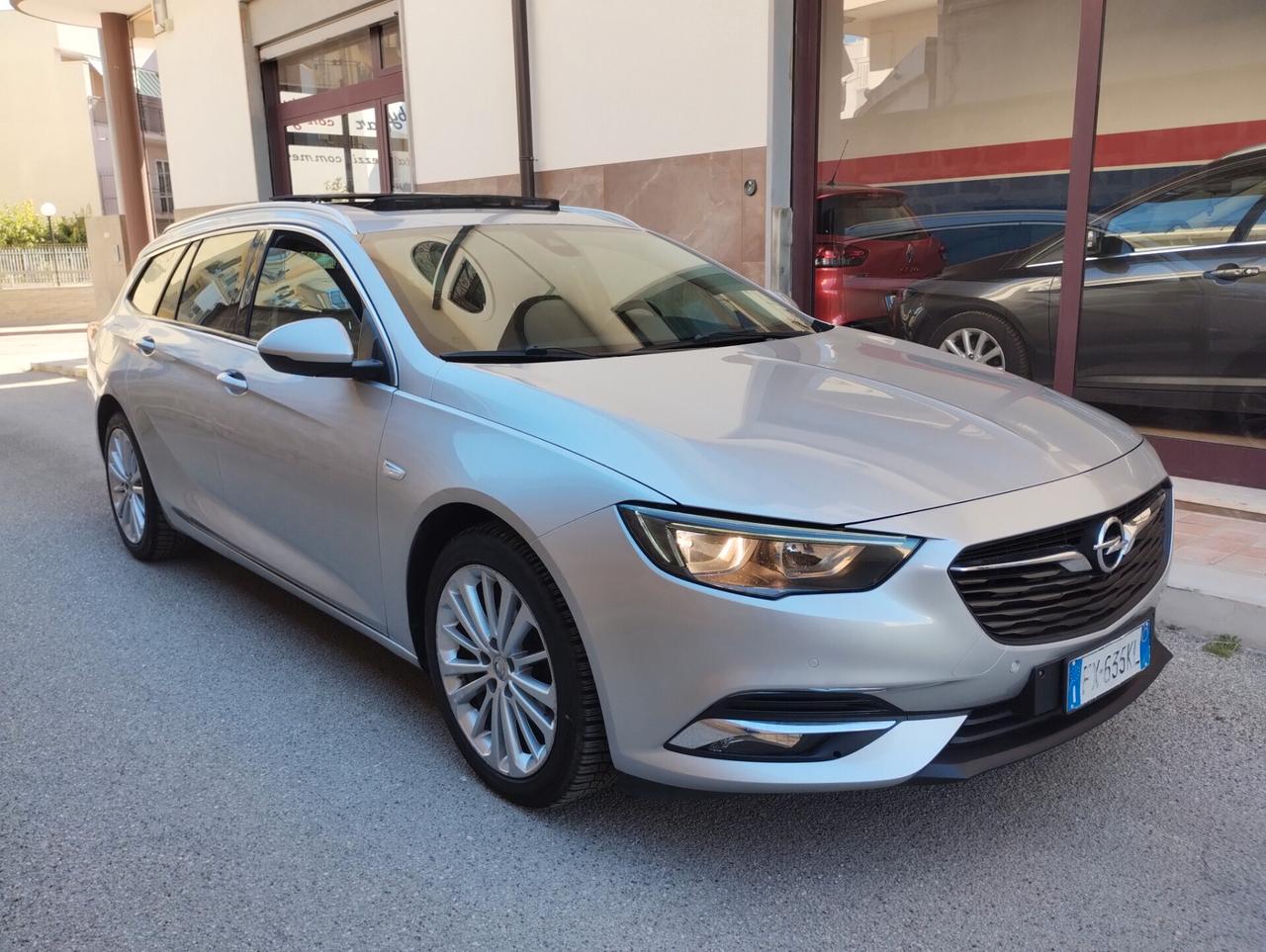 OPEL INSIGNIA 1.6 CDTI 136 CV - CAMBIO AUTOMATICO - ANNO 2019