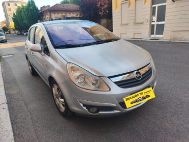 Opel Corsa 2009----1.2 Benzina Neopatentati